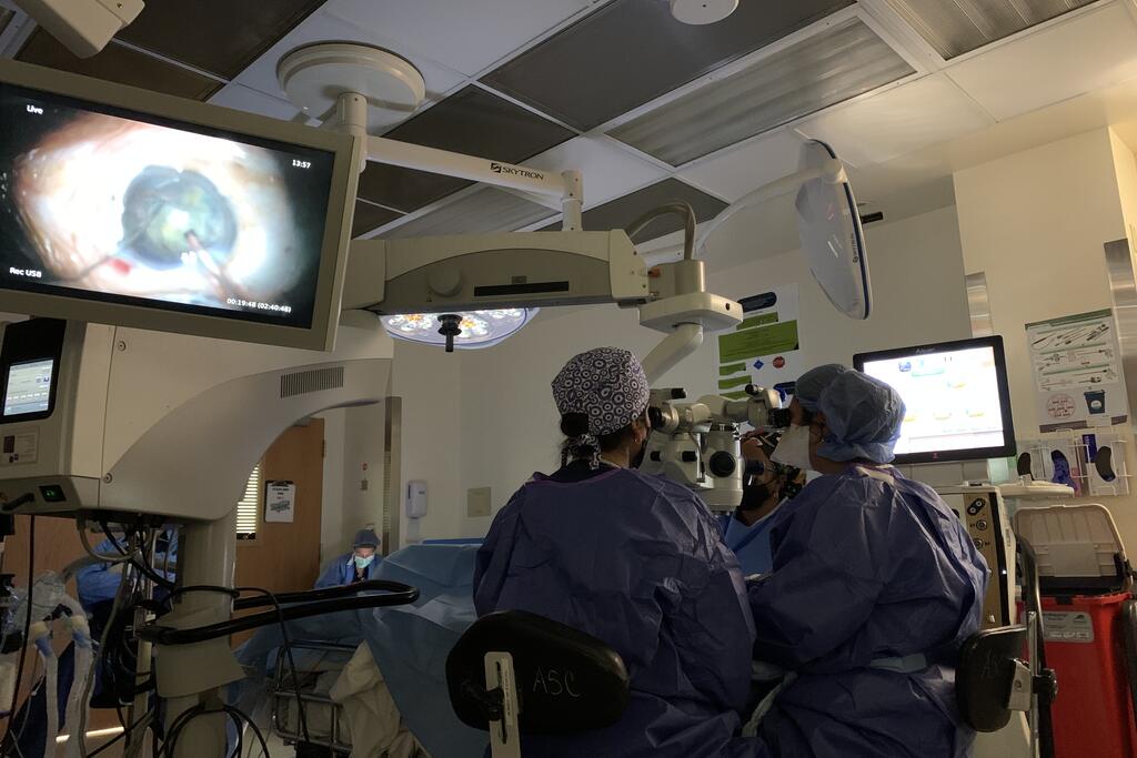 OPHTHALMOLOGY Resident Life