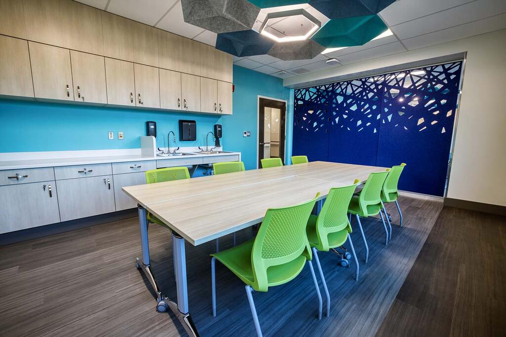 Mandy and Dennis Weinman cancer building interior