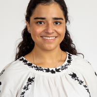 Laura-Davila.jpg