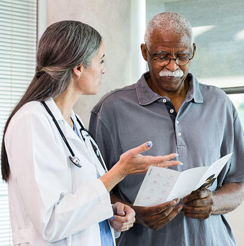 Patient meeting with a rheumatologist